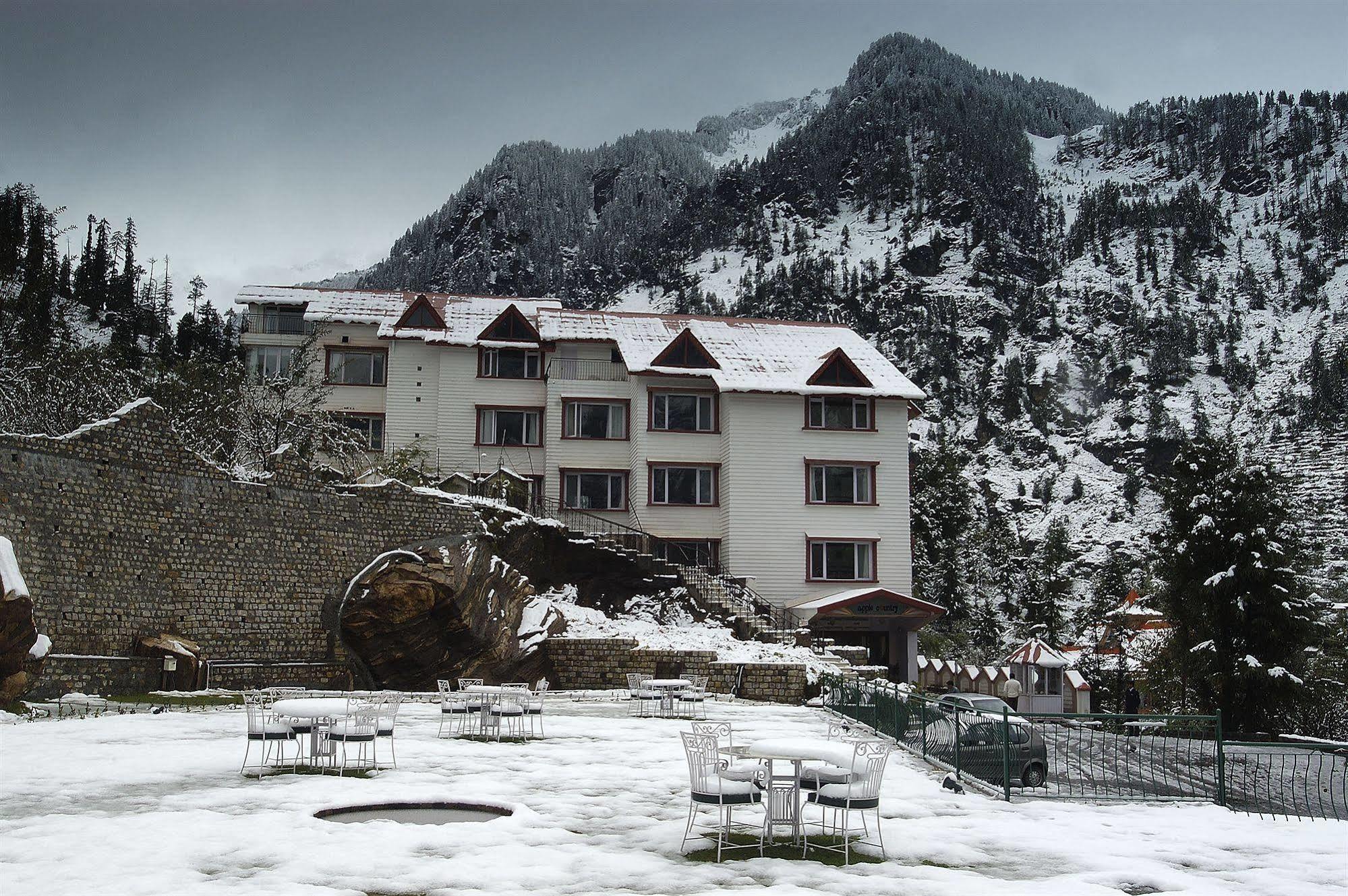 Apple Country Resorts- A Vegetarian Place Manali  Exterior photo